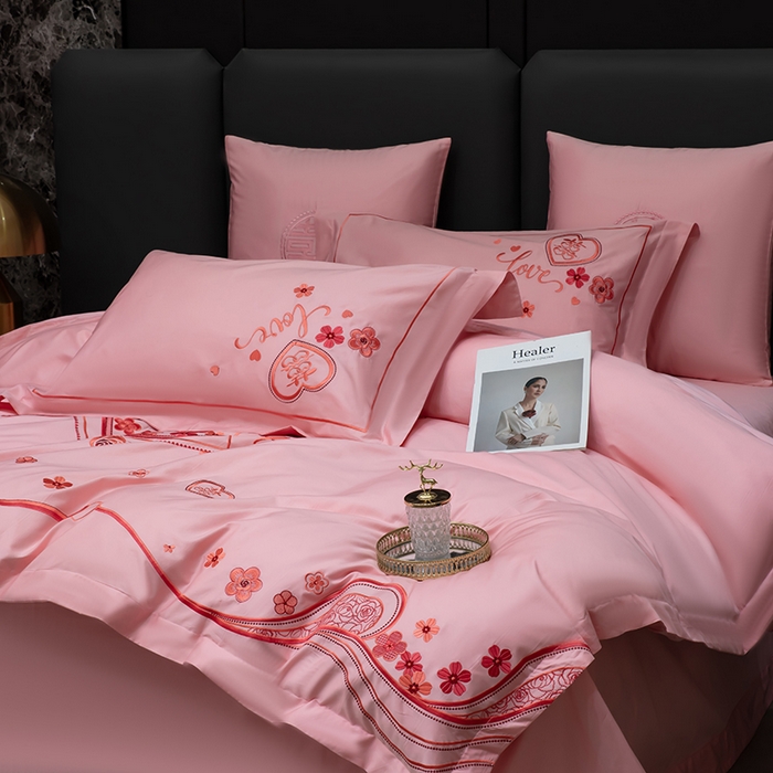 91家纺网 家纺一手货源 找家纺 甜咪咪婚庆 2026春夏新款全棉纯棉绣花结婚婚庆四件套多件套床单床盖款 欢天喜地玉