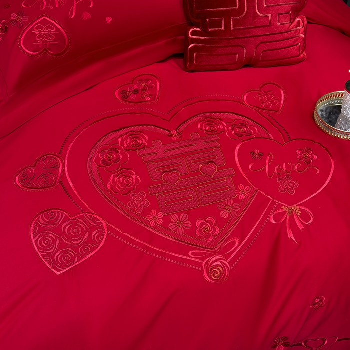 91家纺网 家纺一手货源 找家纺 甜咪咪婚庆 2026春夏新款全棉纯棉绣花结婚婚庆四件套多件套床单床盖款 欢天喜地红