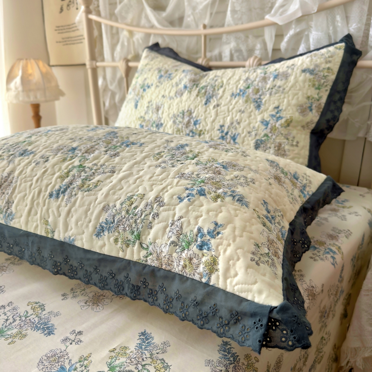 91家纺网 家纺一手货源 找家纺 百寐 2026吸汗防油全棉三层夹棉花边信封加大50*80枕套48*74/40*60枕芯 夹棉-云中忆