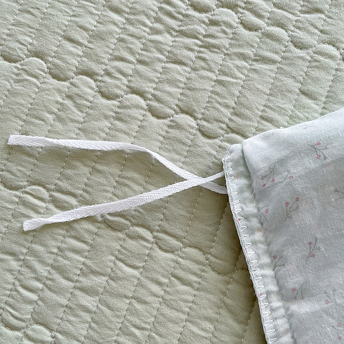 91家纺网 家纺一手货源 找家纺 艺慕家纺 2026新款直播热款古法仿棉AB版水洗棉印花双层蕾丝花边床盖四件套 AB版-薄荷绿