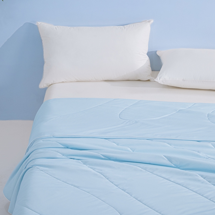 91家纺网 家纺一手货源 找家纺 库里梦家纺 2026春夏新款网红直播爆款A类锦氨深海水藻凉感被夏凉被空调被 冰蓝