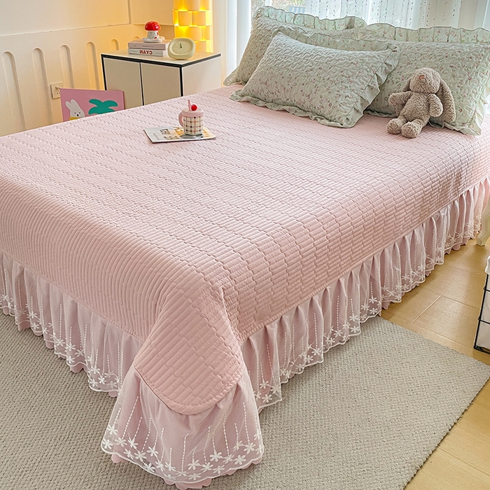 91家纺网 家纺一手货源 找家纺 艺慕家纺 2026新款直播热款古法仿棉AB版水洗棉印花双层蕾丝花边床盖四件套 AB版-雾紫花蔓