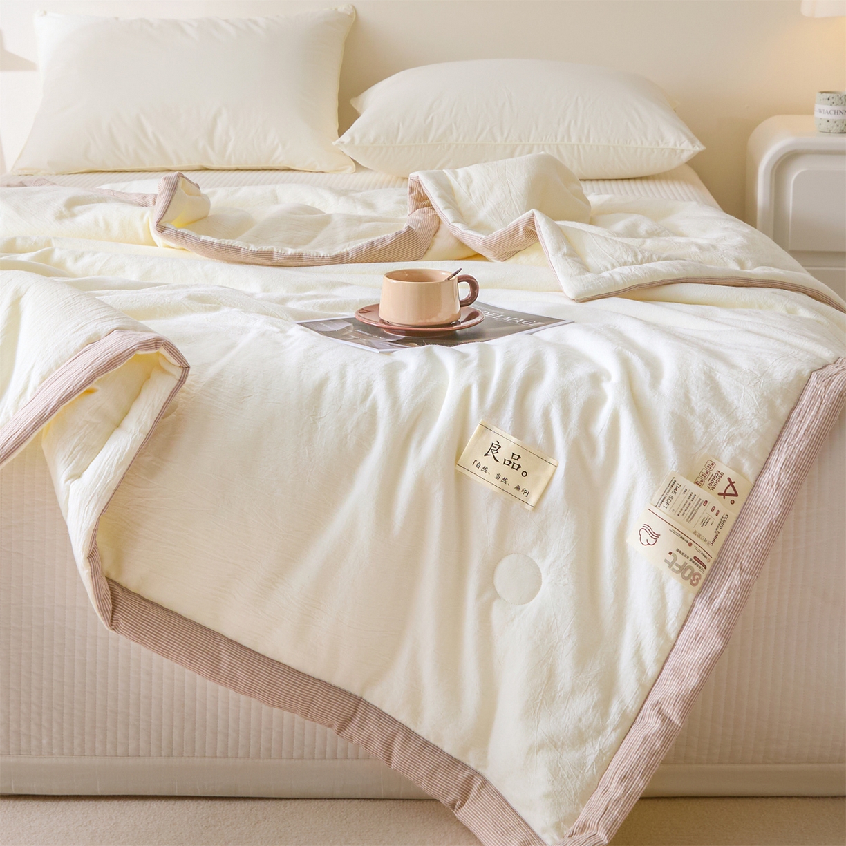 91家纺网 家纺一手货源 找家纺 创优家纺 2026新款无印风21%大豆夏凉被大豆纤维手包边款夏凉被夏被空调被子被芯 良品-米白
