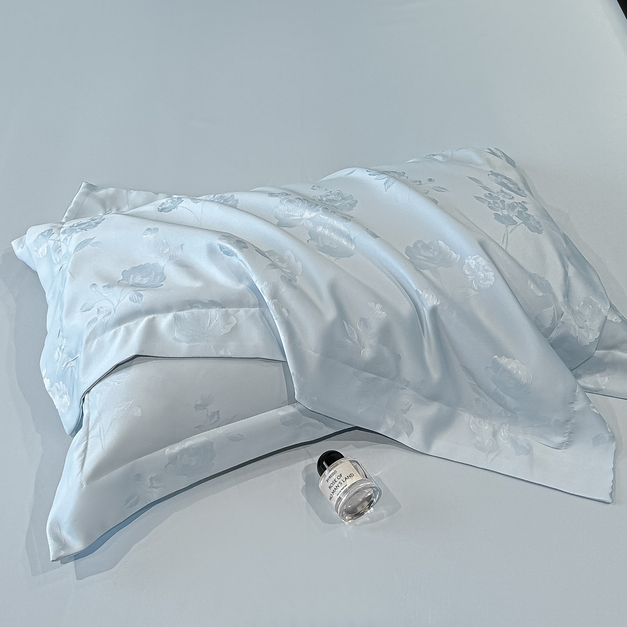 91家纺网 家纺一手货源 找家纺 金阳光家纺 2026新款A类简奢款水洗真丝天丝亮丝提花四件套 花语-蓝