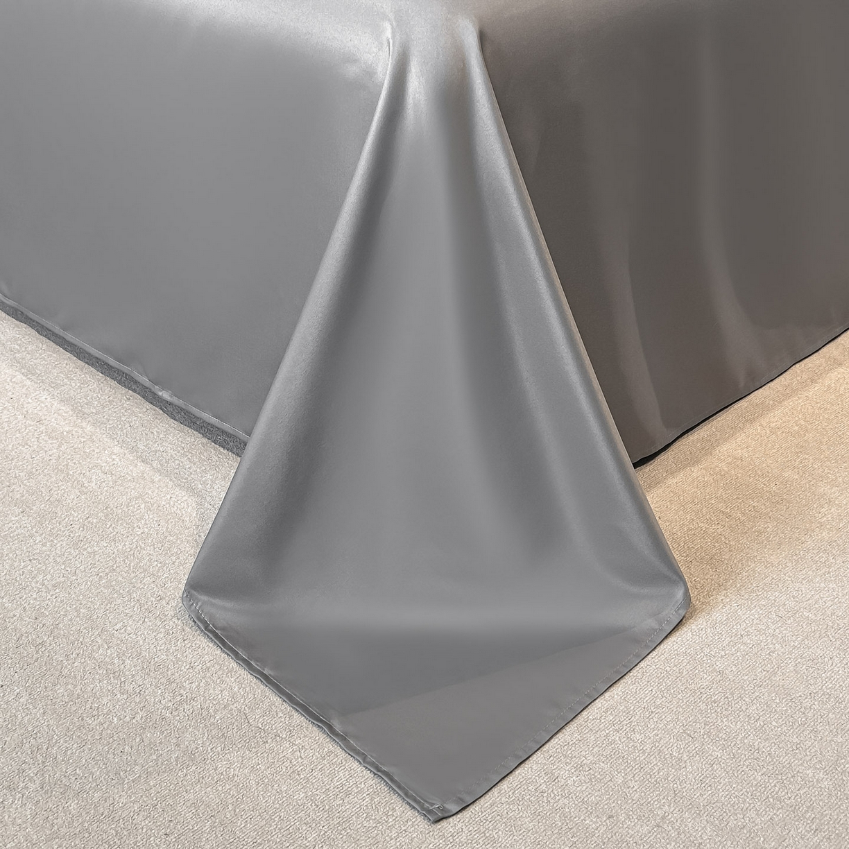 91家纺网 家纺一手货源 找家纺 金阳光家纺 2026新款A类简奢款水洗真丝天丝亮丝提花四件套 梵希-灰