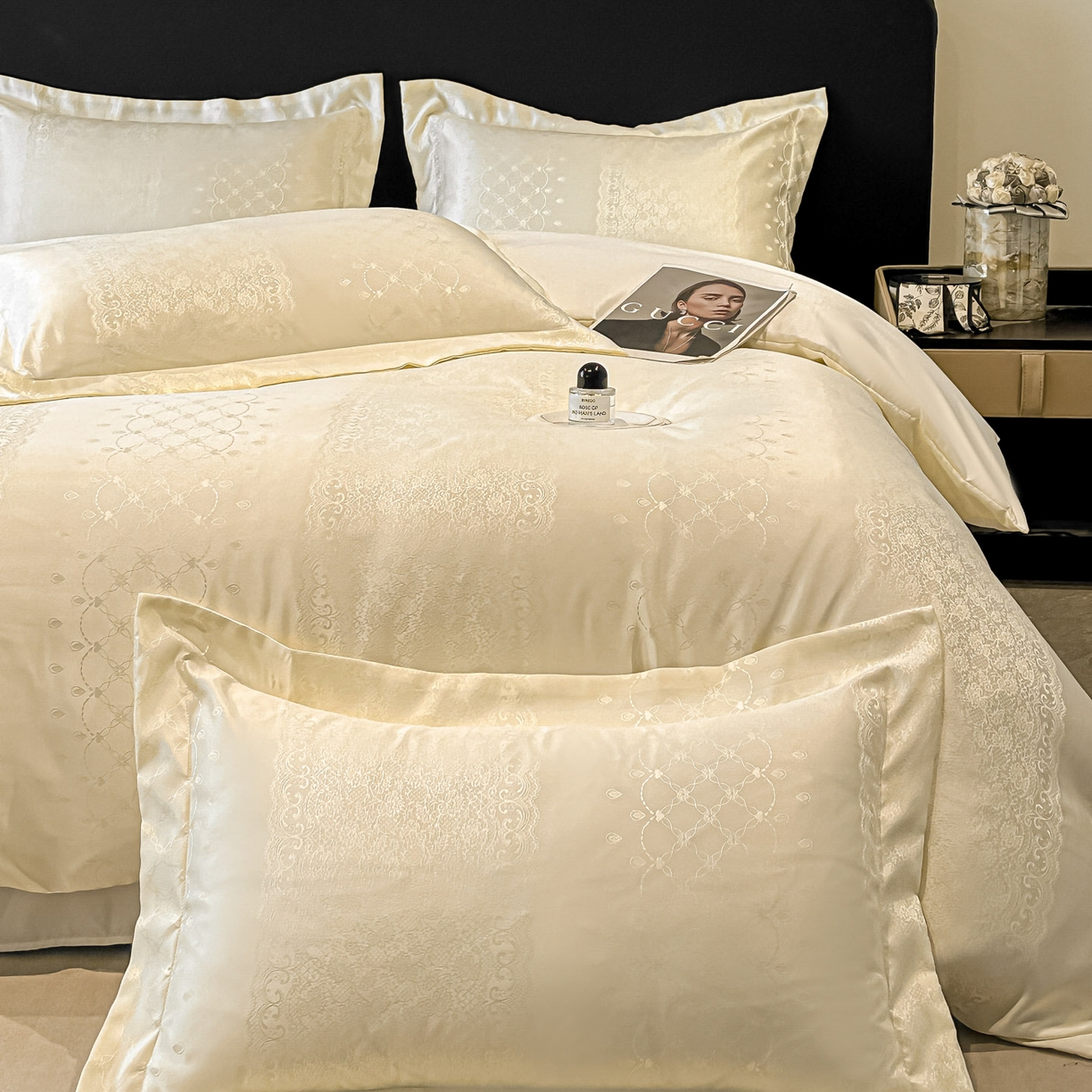 91家纺网 家纺一手货源 找家纺 金阳光家纺 2026新款A类简奢款水洗真丝天丝亮丝提花四件套 浮生若梦-米白