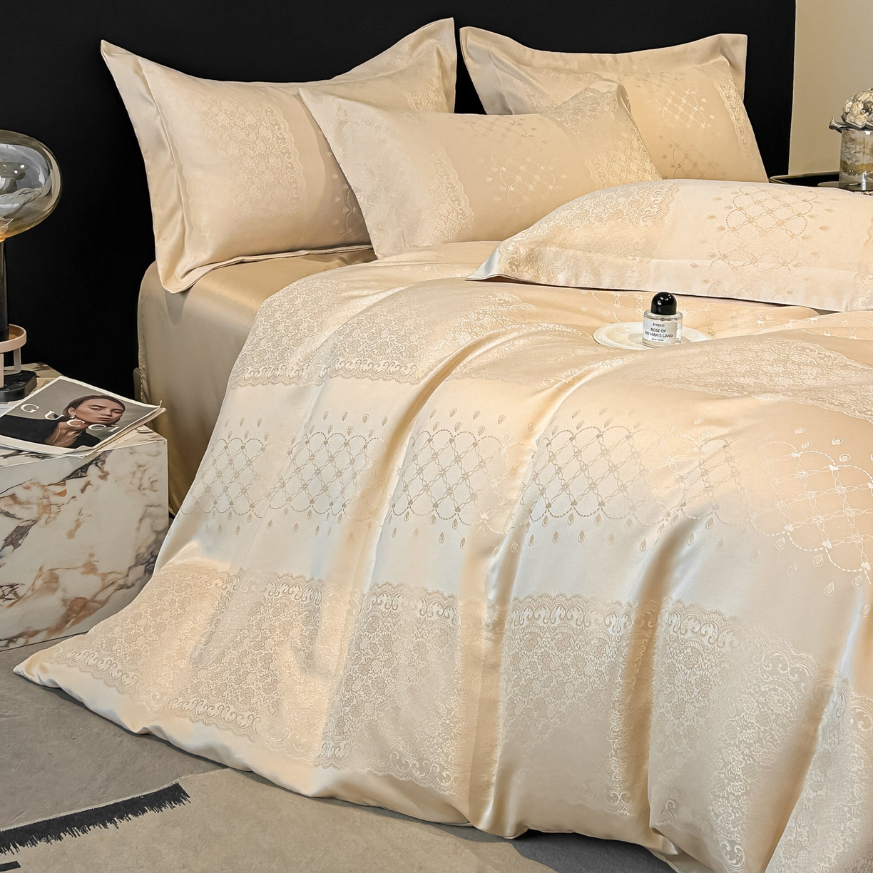91家纺网 家纺一手货源 找家纺 金阳光家纺 2026新款A类简奢款水洗真丝天丝亮丝提花四件套 浮生若梦-香槟