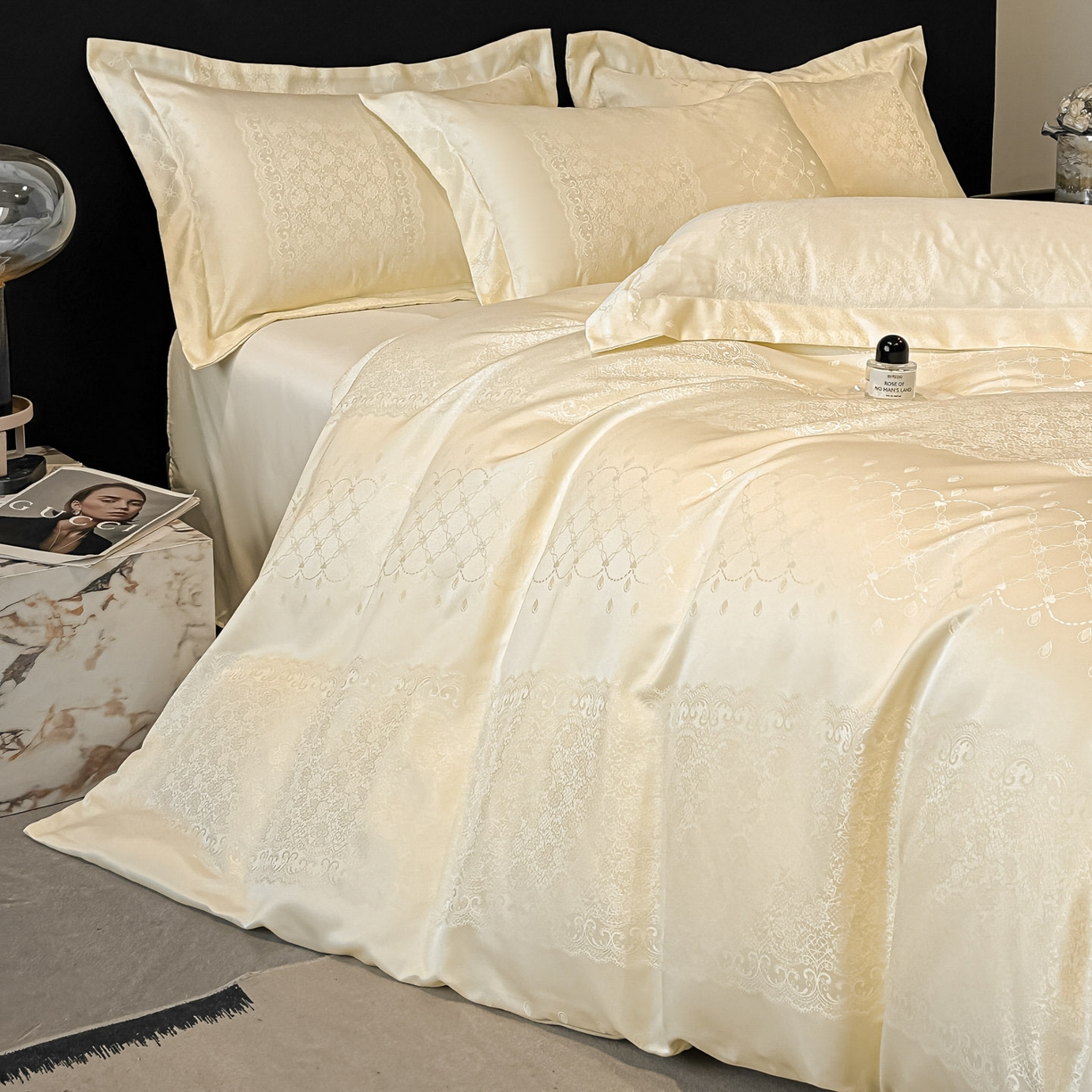 91家纺网 家纺一手货源 找家纺 金阳光家纺 2026新款A类简奢款水洗真丝天丝亮丝提花四件套 浮生若梦-米白