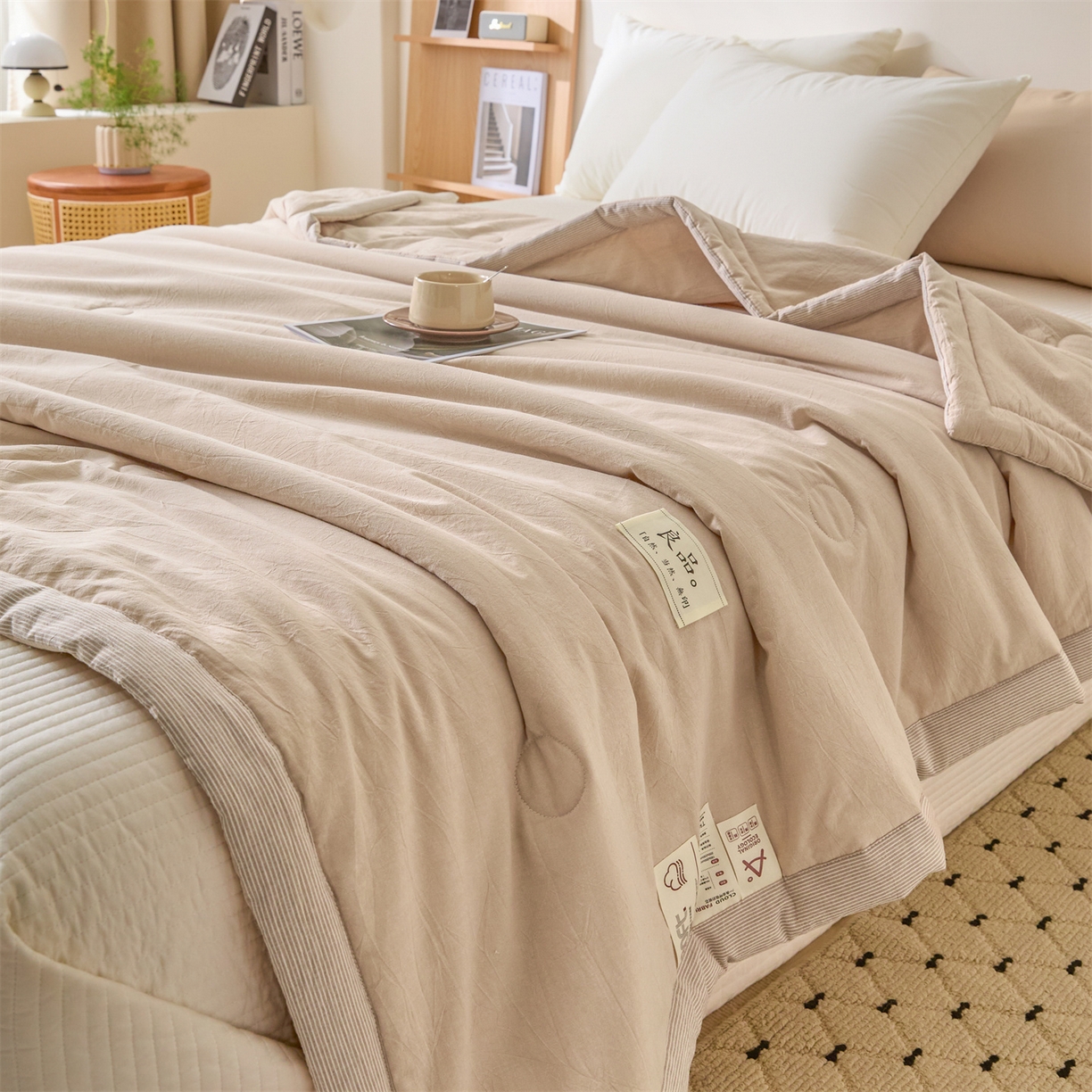 91家纺网 家纺一手货源 找家纺 创优家纺 2026新款无印风21%大豆夏凉被大豆纤维手包边款夏凉被夏被空调被子被芯 良品-卡其