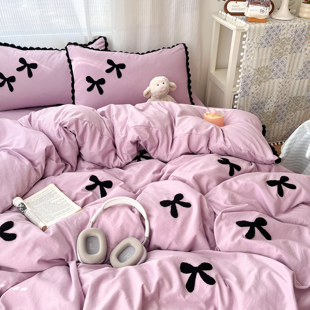 91家纺网 家纺一手货源 找家纺 金阳光家纺 2026新款古法水洗仿棉毛球款四件套 毛球-紫色蝴蝶结