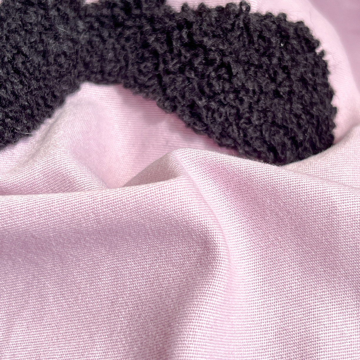 91家纺网 家纺一手货源 找家纺 金阳光家纺 2026新款古法水洗仿棉毛球款四件套 毛球-紫色蝴蝶结