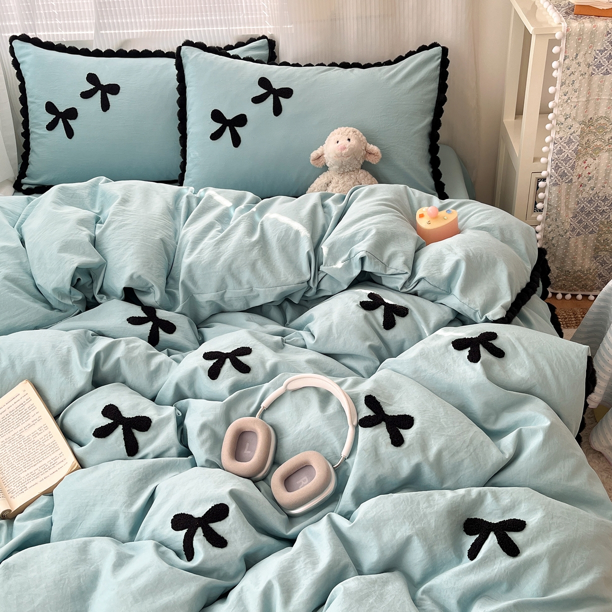 91家纺网 家纺一手货源 找家纺 金阳光家纺 2026新款古法水洗仿棉毛球款四件套 毛球-薄荷绿蝴蝶结