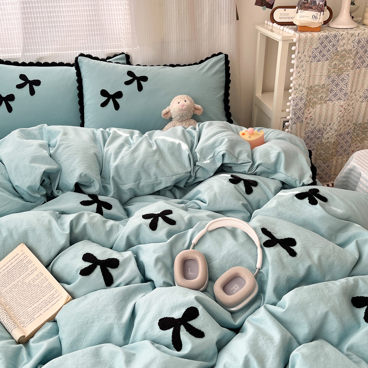 91家纺网 家纺一手货源 找家纺 金阳光家纺 2026新款古法水洗仿棉毛球款四件套 毛球-薄荷绿蝴蝶结