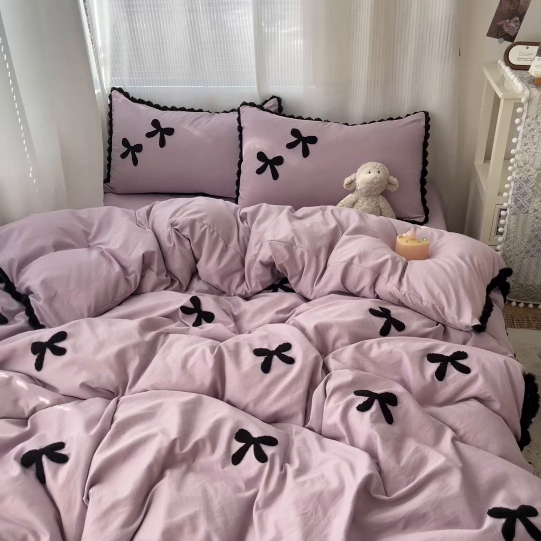 91家纺网 家纺一手货源 找家纺 金阳光家纺 2026新款古法水洗仿棉毛球款四件套 毛球-紫色蝴蝶结