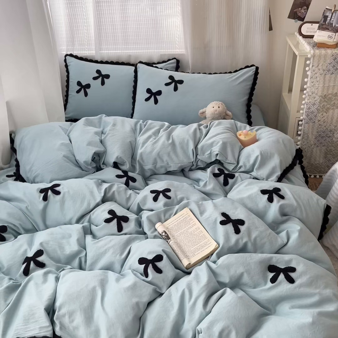 91家纺网 家纺一手货源 找家纺 金阳光家纺 2026新款古法水洗仿棉毛球款四件套 毛球-薄荷绿蝴蝶结