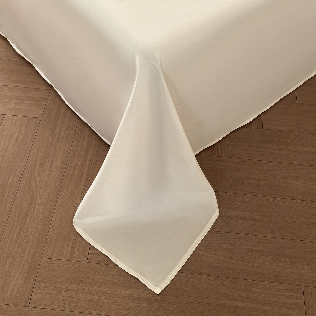 91家纺网 家纺一手货源 找家纺 金阳光家纺 2026新款立体浮雕双层花边水洗真丝四件套 蝴蝶-白