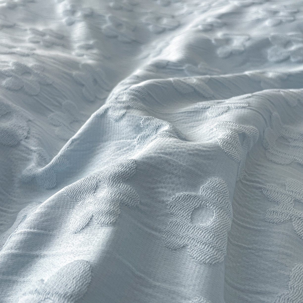 91家纺网 家纺一手货源 找家纺 金阳光家纺 2026新款立体浮雕双层花边水洗真丝四件套 莫奈-蓝