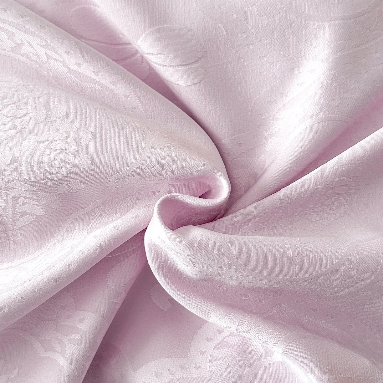 91家纺网 家纺一手货源 找家纺 金阳光家纺 2026春夏新款A类花边蕾丝款水洗真丝天丝床盖款床单款提花四件套 秘密花园-紫