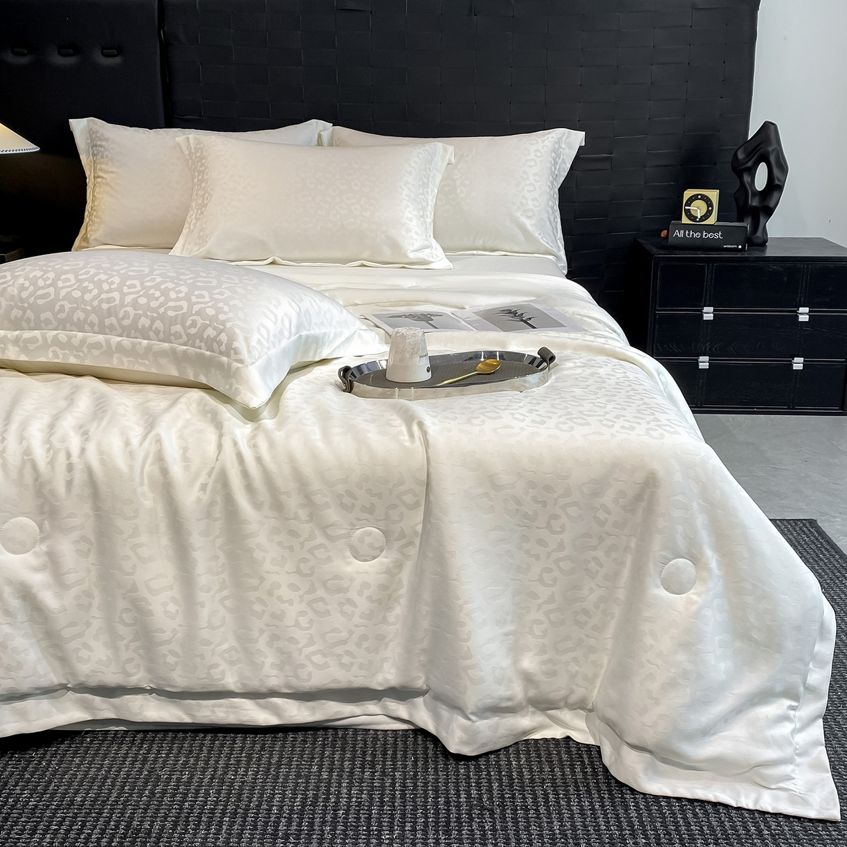 91家纺网 家纺一手货源 找家纺 （总）金阳光家纺 2026新款A类水洗真丝天丝提花高奢豹纹系列夏被夏凉被空调被夏被四件套