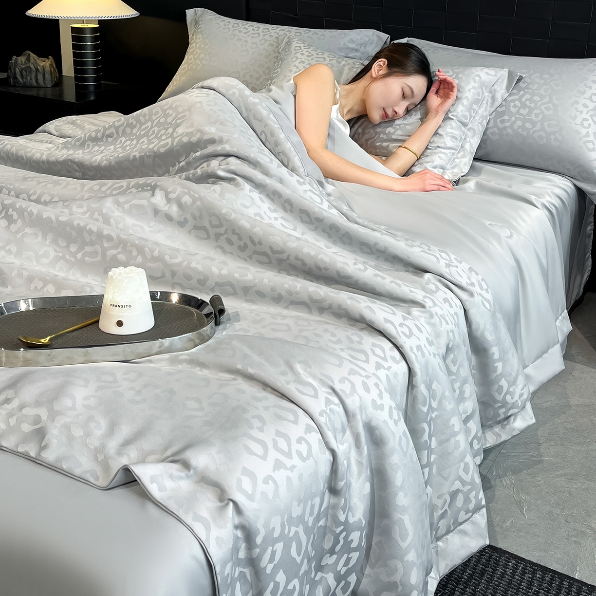 金阳光家纺 2026新款A类水洗真丝天丝提花高奢豹纹系列夏被夏凉被空调被夏被四件套 豹纹-浅灰