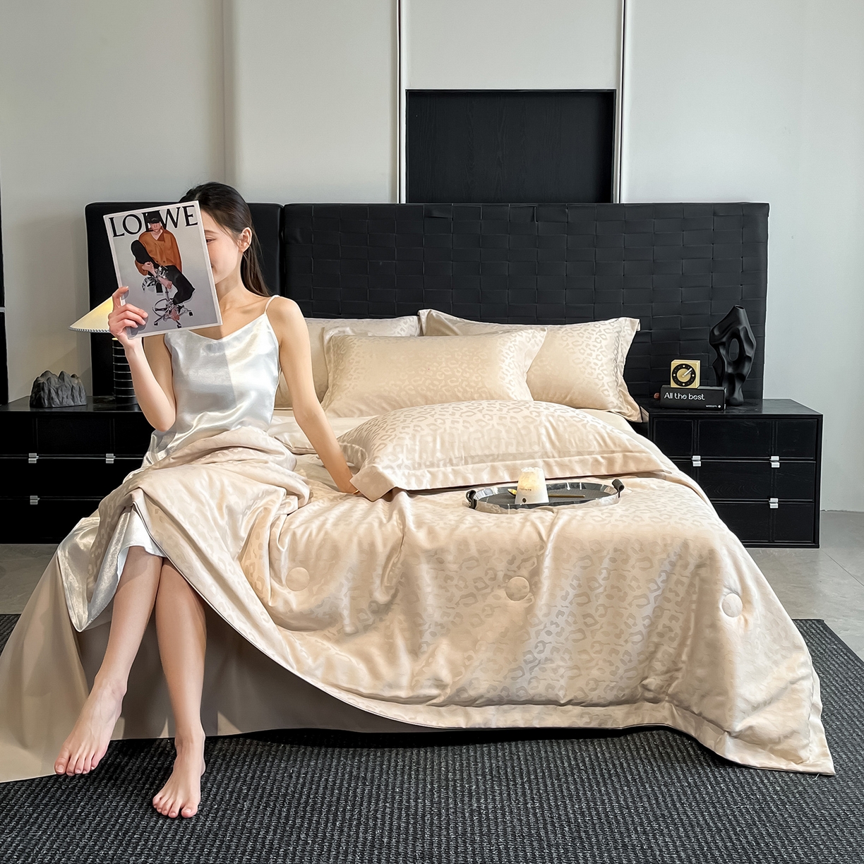 91家纺网 家纺一手货源 找家纺 金阳光家纺 2026新款A类水洗真丝天丝提花高奢豹纹系列夏被夏凉被空调被夏被四件套 豹纹-香槟色