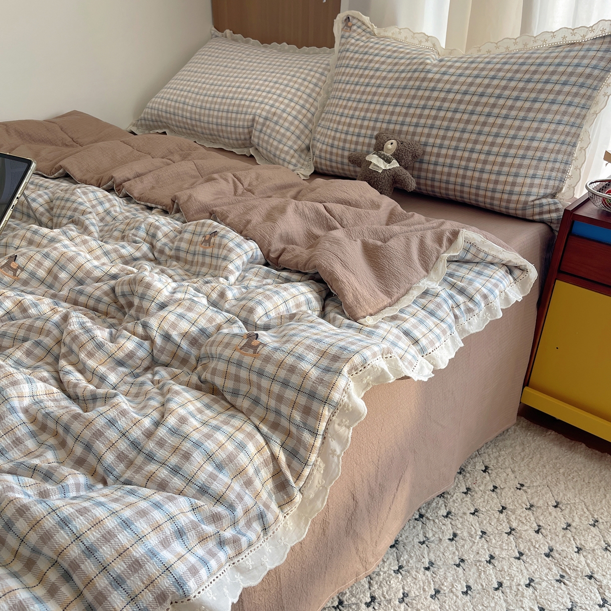 91家纺网 家纺一手货源 找家纺 （总）宝士康家纺 2026新款10A抗菌提花色织花边单夏被/夏被四件套/空调被