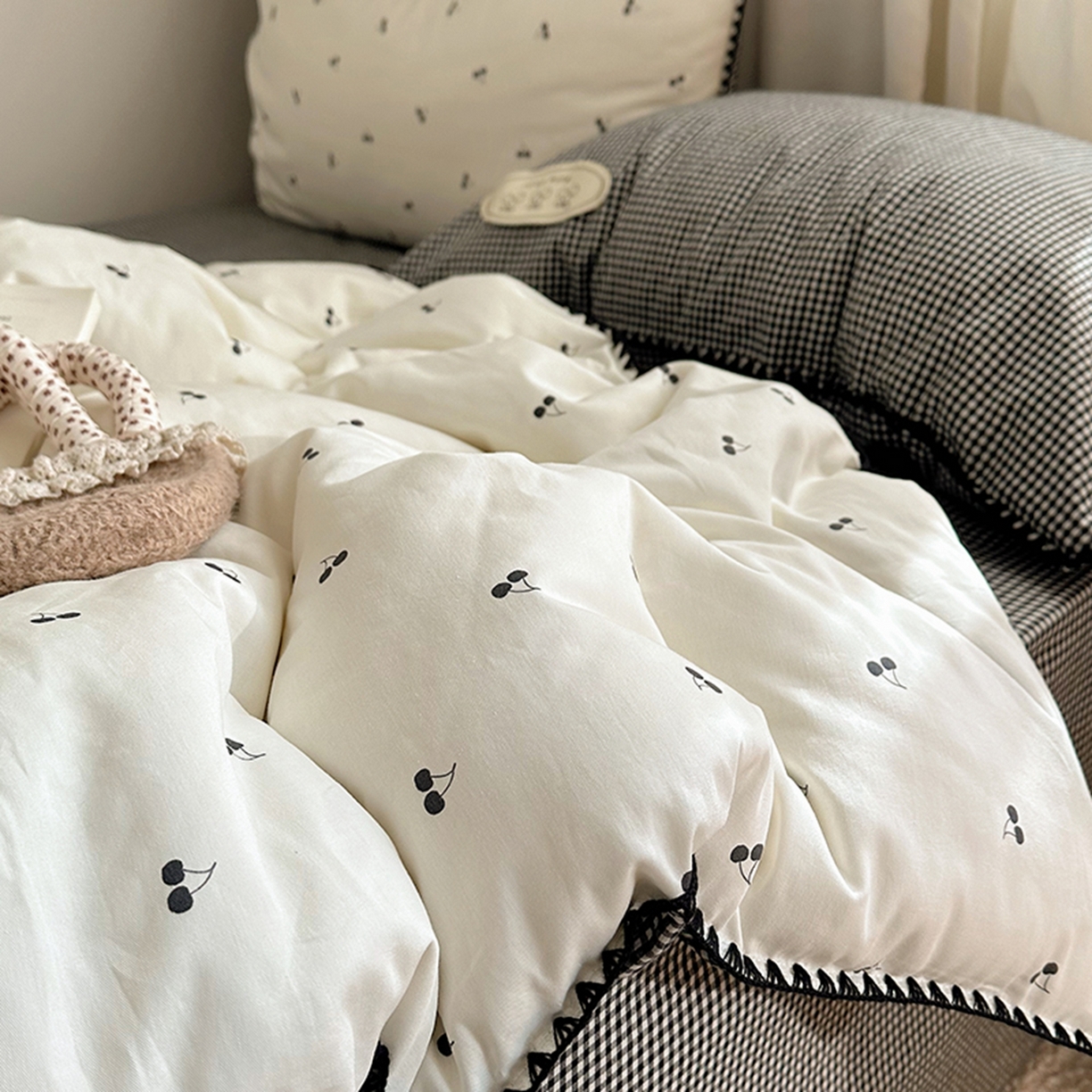 91家纺网 家纺一手货源 找家纺 （总）桃子家居 2026新款小清新A类全棉纯棉水洗棉色织混搭四件套甜心樱桃