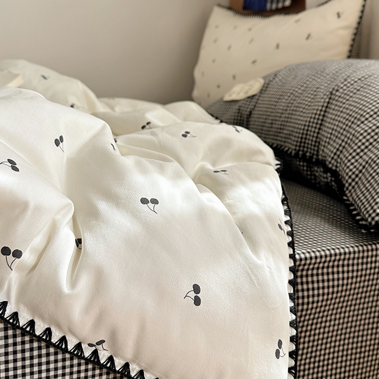 91家纺网 家纺一手货源 找家纺 （总）桃子家居 2026新款小清新A类全棉纯棉水洗棉色织混搭四件套甜心樱桃