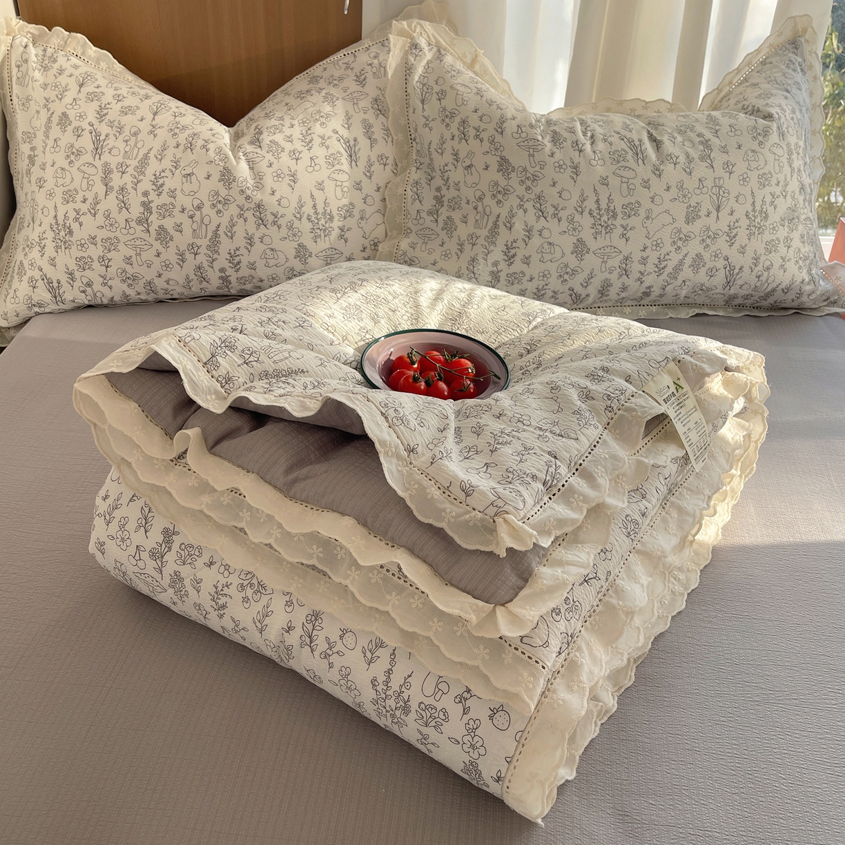 91家纺网 家纺一手货源 找家纺 （总）宝士康家纺 2026新款10A抗菌提花色织花边单夏被/夏被四件套/空调被