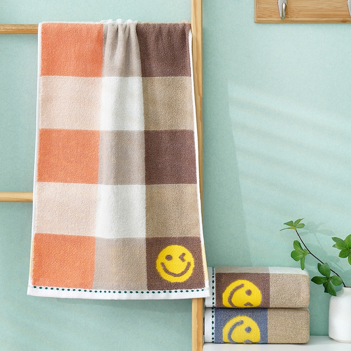 91家纺网 家纺一手货源 找家纺 朴尔家纺-毛巾被 2026新款纯棉32股运动风男士色织条纹笑脸加厚毛巾浴巾组合 组合图仅供展示 毛巾35x75cm/条