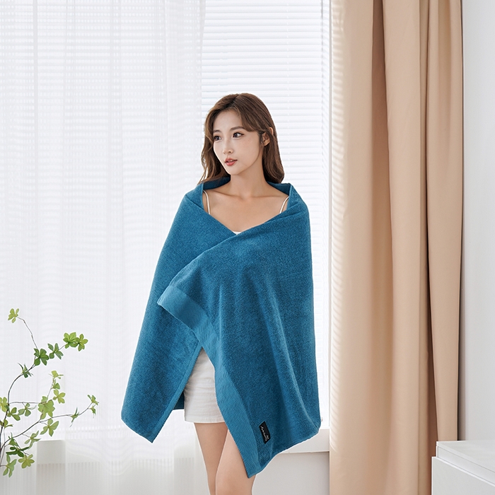 91家纺网 家纺一手货源 找家纺 朴尔家纺-毛巾被 2026新款全棉纯棉32股酒店风黑标加厚毛巾浴巾组合 浴巾-黑标-深蓝 浴巾70x140cm/条