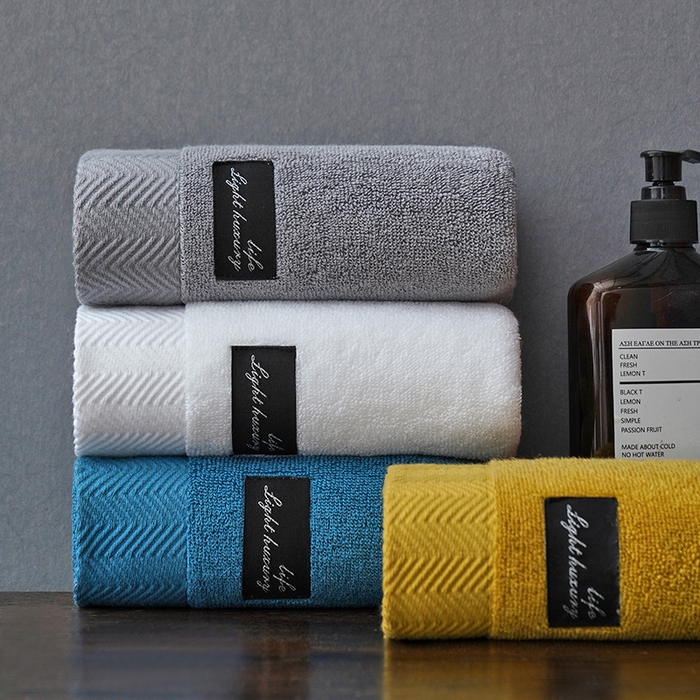 91家纺网 家纺一手货源 找家纺 朴尔家纺-毛巾被 2026新款全棉纯棉32股酒店风黑标加厚毛巾浴巾组合 组合图仅供展示 毛巾35x75cm/条