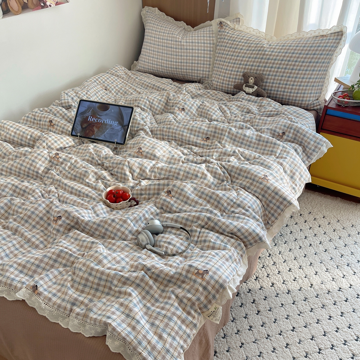 91家纺网 家纺一手货源 找家纺 宝士康家纺 2026新款10A抗菌提花色织花边单夏被/夏被四件套/空调被 雾格马