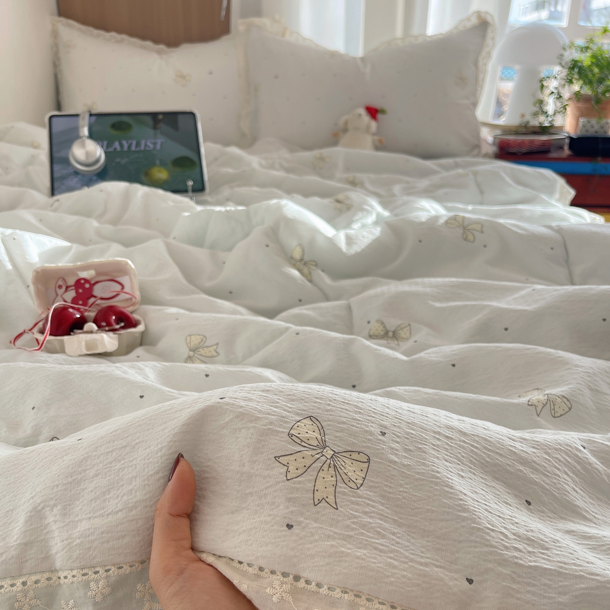 91家纺网 家纺一手货源 找家纺 宝士康家纺 2026新款10A抗菌提花色织花边单夏被/夏被四件套/空调被 波点结心