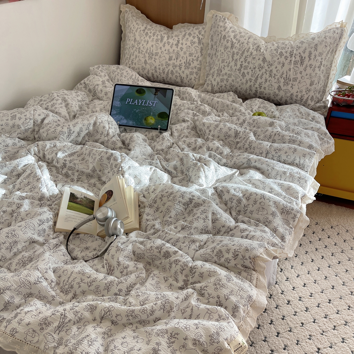 91家纺网 家纺一手货源 找家纺 宝士康家纺 2026新款10A抗菌提花色织花边单夏被/夏被四件套/空调被 草木灰序