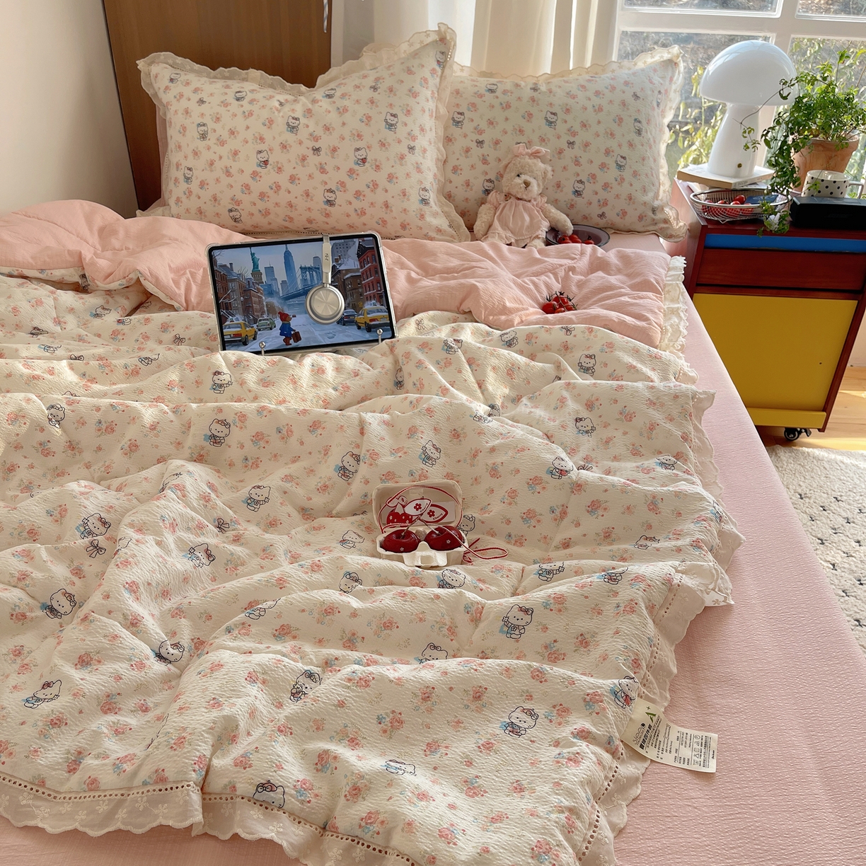 91家纺网 家纺一手货源 找家纺 宝士康家纺 2026新款10A抗菌提花色织花边单夏被/夏被四件套/空调被 花样KT