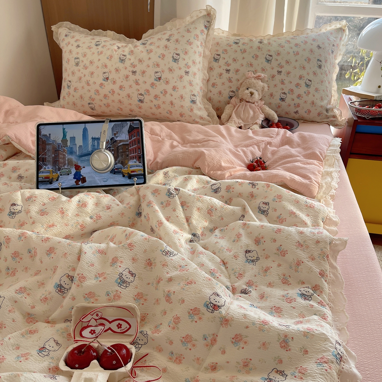 91家纺网 家纺一手货源 找家纺 宝士康家纺 2026新款10A抗菌提花色织花边单夏被/夏被四件套/空调被 花样KT