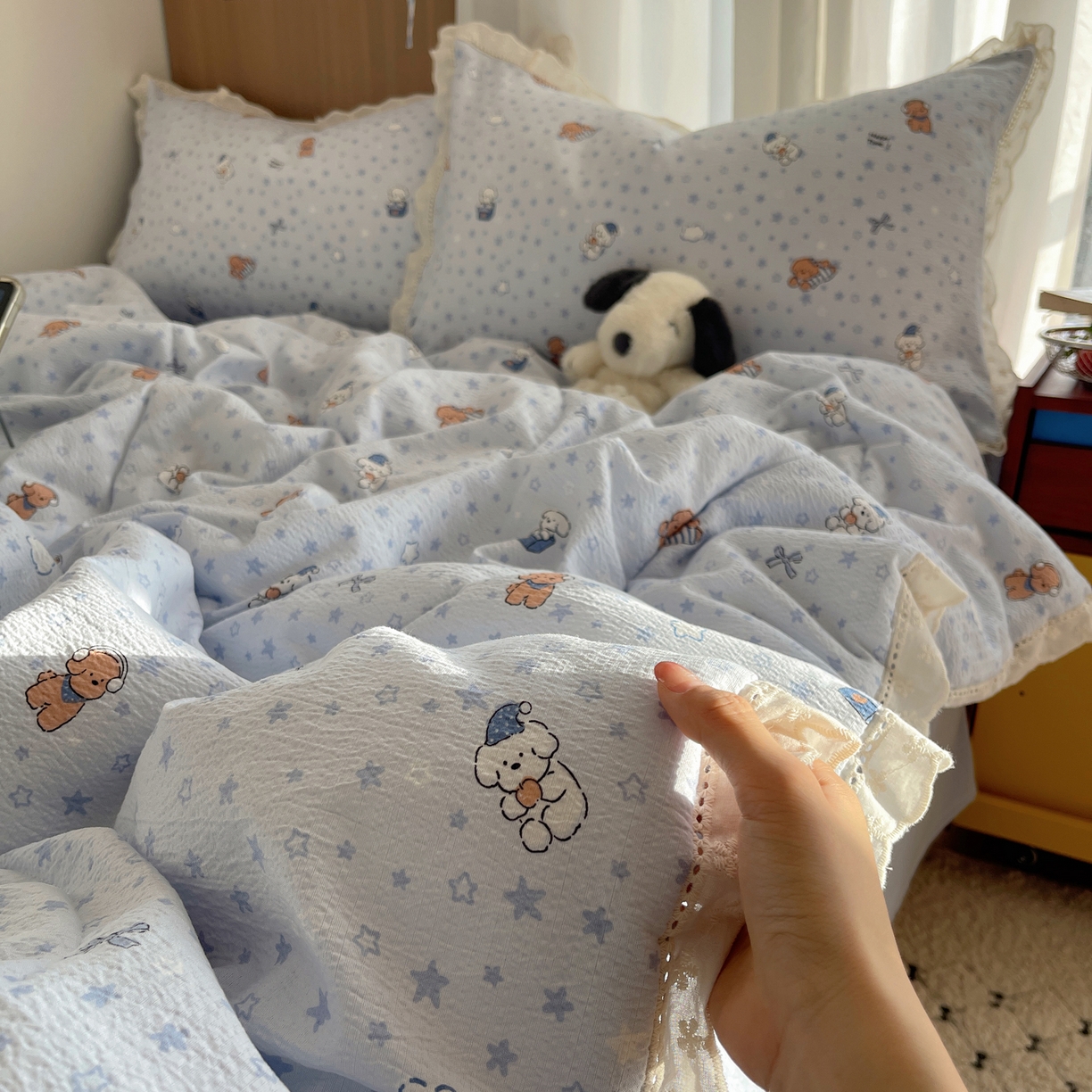 91家纺网 家纺一手货源 找家纺 宝士康家纺 2026新款10A抗菌提花色织花边单夏被/夏被四件套/空调被 蓝星狗