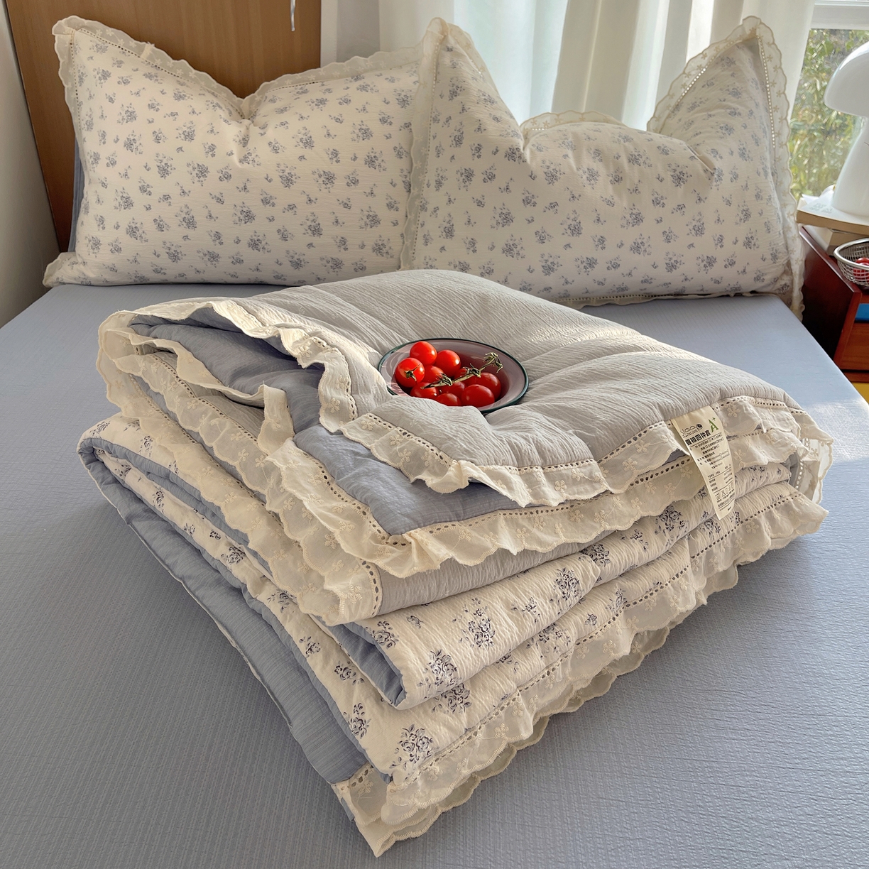 宝士康家纺 2026新款10A抗菌提花色织花边单夏被/夏被四件套/空调被 蓝芷序