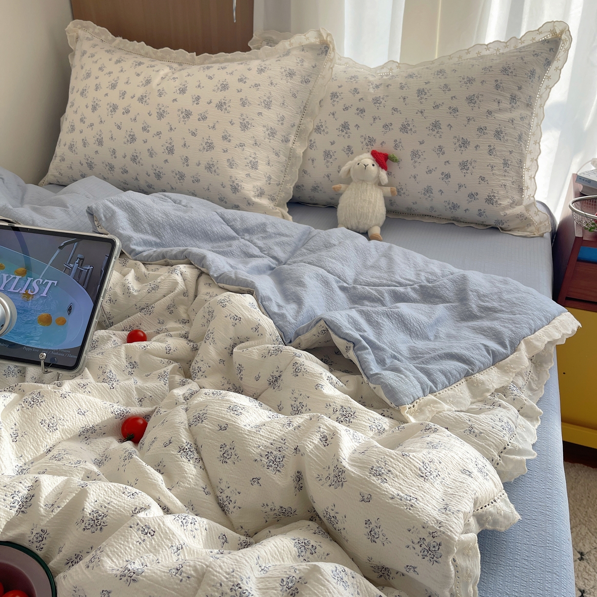 91家纺网 家纺一手货源 找家纺 宝士康家纺 2026新款10A抗菌提花色织花边单夏被/夏被四件套/空调被 蓝芷序