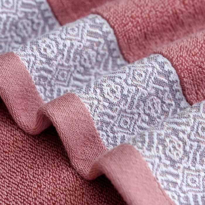 91家纺网 家纺一手货源 找家纺 朴尔家纺-毛巾被 2026新款全棉纯棉32股弱捻浮雕织花加厚毛巾浴巾组合 毛巾-浮雕织花-暖粉 浴巾70x140cm/条