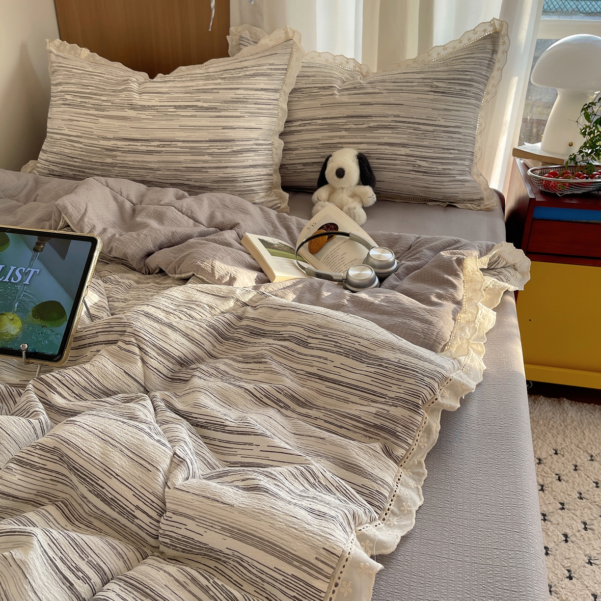 91家纺网 家纺一手货源 找家纺 宝士康家纺 2026新款10A抗菌提花色织花边单夏被/夏被四件套/空调被 素锦纹