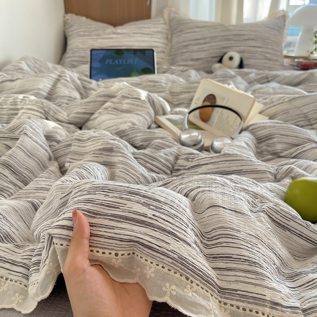 91家纺网 家纺一手货源 找家纺 宝士康家纺 2026新款10A抗菌提花色织花边单夏被/夏被四件套/空调被 素锦纹