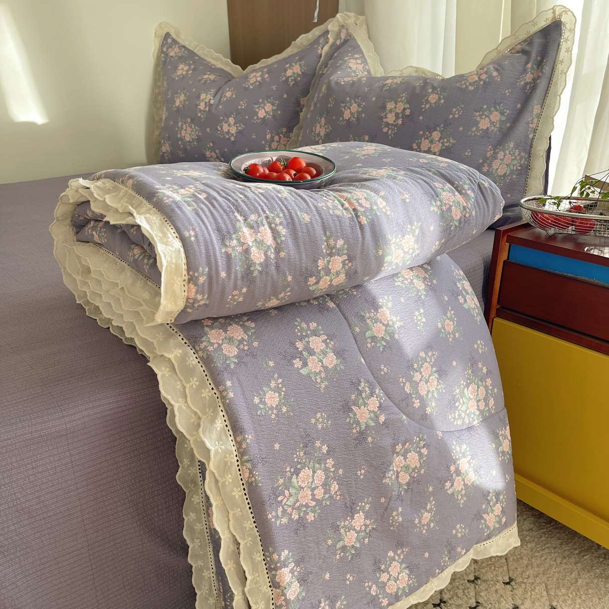 91家纺网 家纺一手货源 找家纺 宝士康家纺 2026新款10A抗菌提花色织花边单夏被/夏被四件套/空调被 樱落紫