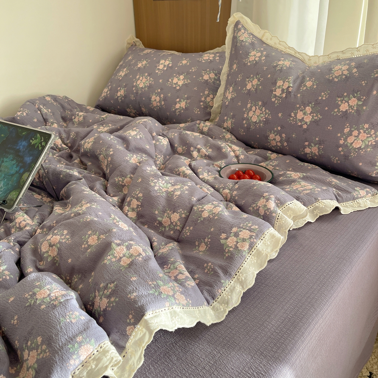 91家纺网 家纺一手货源 找家纺 宝士康家纺 2026新款10A抗菌提花色织花边单夏被/夏被四件套/空调被 樱落紫