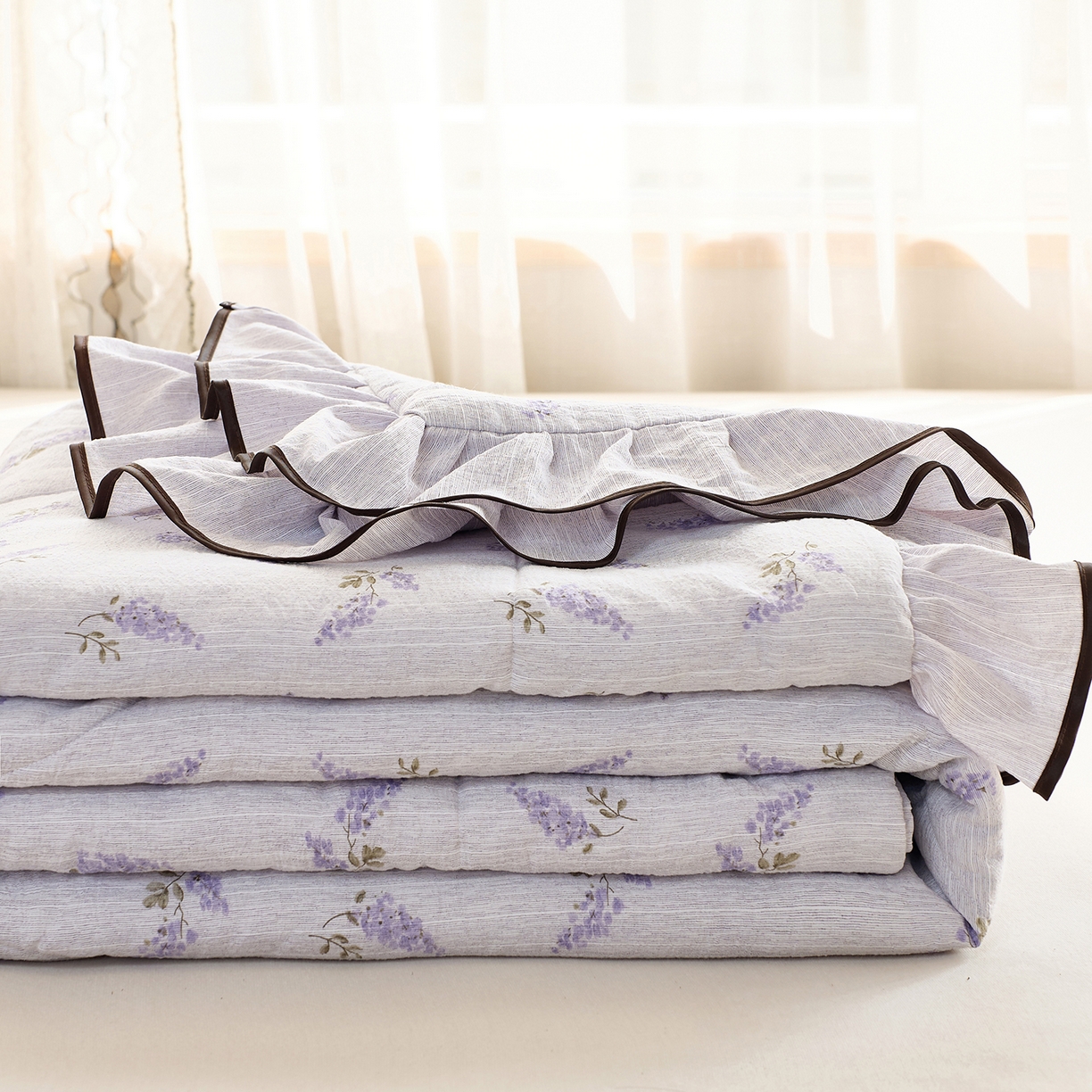 91家纺网 家纺一手货源 找家纺 宝士康家纺 2026新款10A抗菌提花色织花边单夏被/夏被四件套/空调被 紫穗