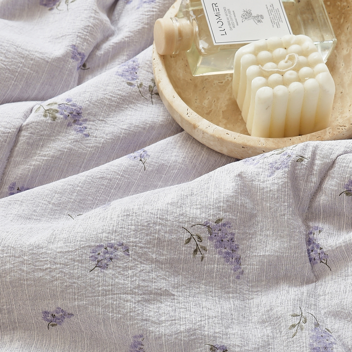 91家纺网 家纺一手货源 找家纺 宝士康家纺 2026新款10A抗菌提花色织花边单夏被/夏被四件套/空调被 紫穗