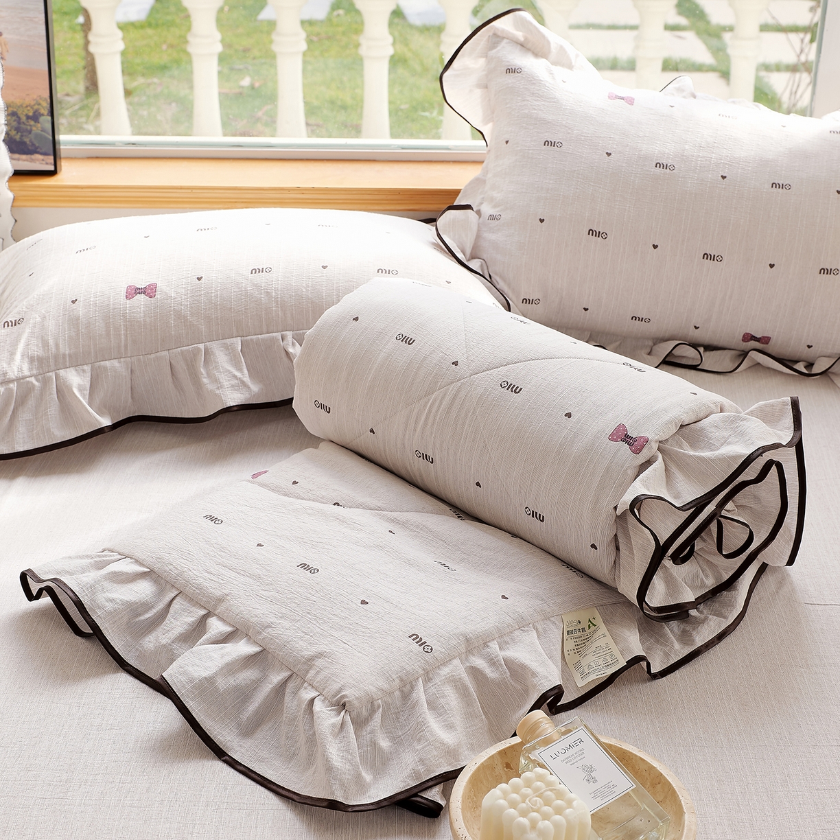 91家纺网 家纺一手货源 找家纺 宝士康家纺 2026新款10A抗菌提花色织花边单夏被/夏被四件套/空调被 黑桃字符