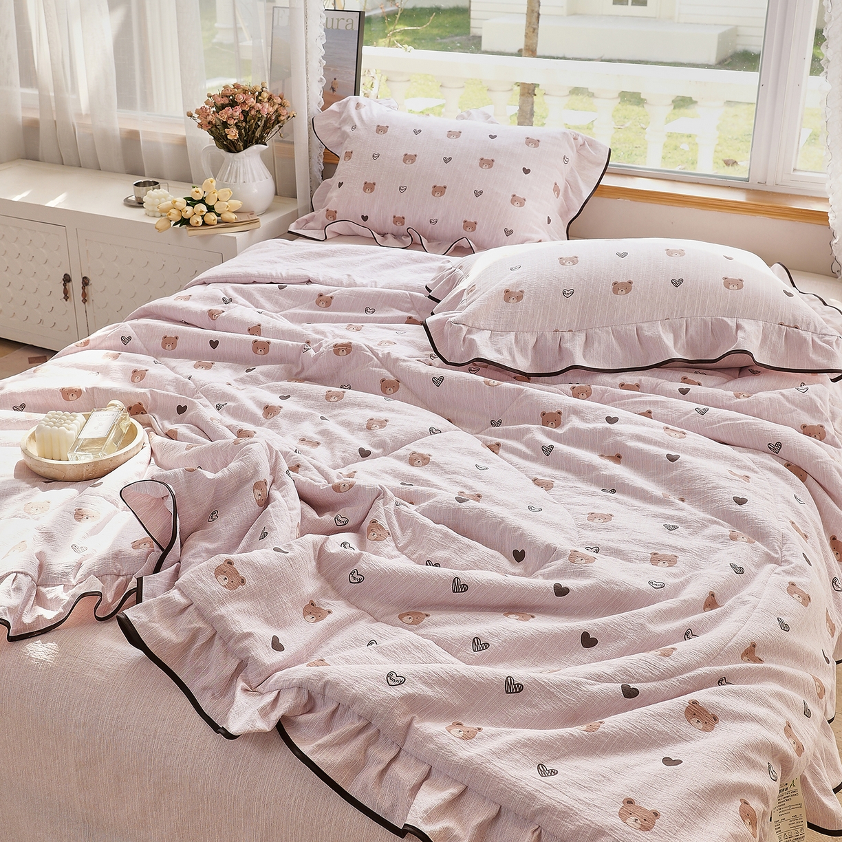 91家纺网 家纺一手货源 找家纺 宝士康家纺 2026新款10A抗菌提花色织花边单夏被/夏被四件套/空调被 雄心未了