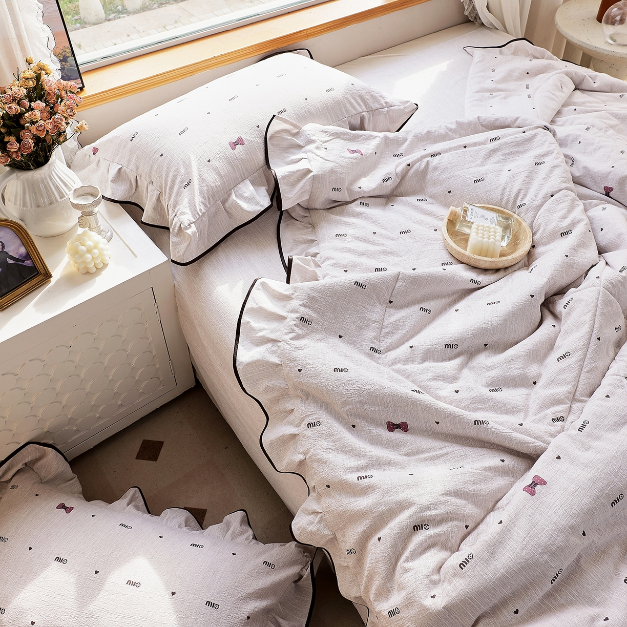 91家纺网 家纺一手货源 找家纺 宝士康家纺 2026新款10A抗菌提花色织花边单夏被/夏被四件套/空调被 黑桃字符